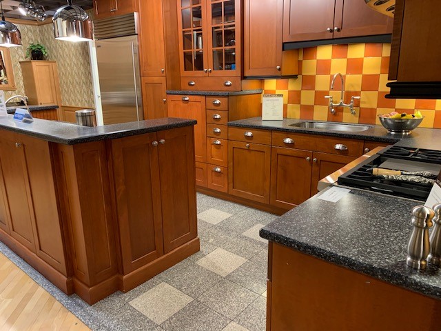 Showroom Display Cabinets Countertops Modern Kitchens - Used Kitchen Cabinets Syracuse Ny Showroom Display Cabinets Countertops Modern Kitchens - Used Kitchen Cabinets Syracuse Ny
