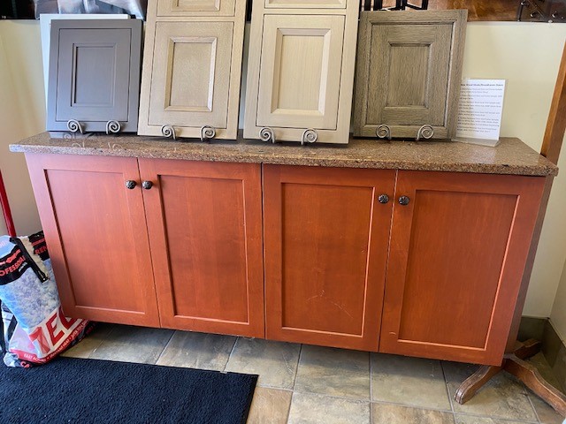 Showroom Display Cabinets Countertops, Kitchen Cabinet Auction Syracuse Ny